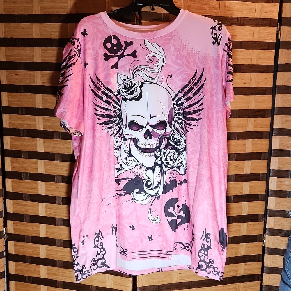 NIB! Pink Skeleton print stretch top